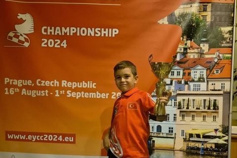 Ömer Taha Dede Satrançta Avrupa 5.’si