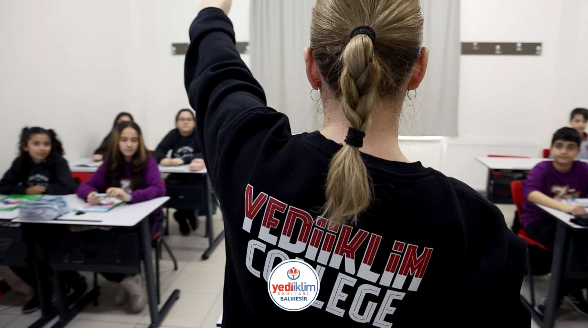 Yediiklim Koleji'nde İngilizce dersi